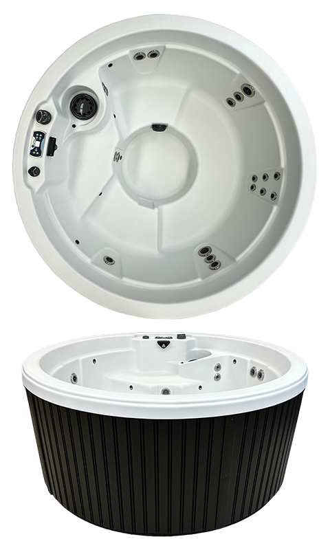 LUNA 118-Celtic Hot Tub